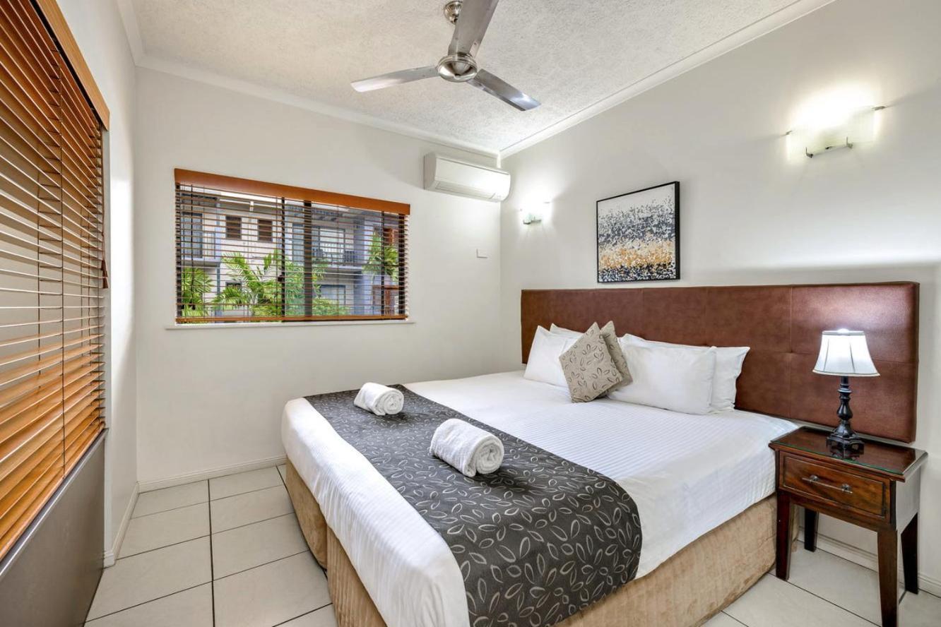 Southern Cross Atrium Apartments Кернс Екстериор снимка