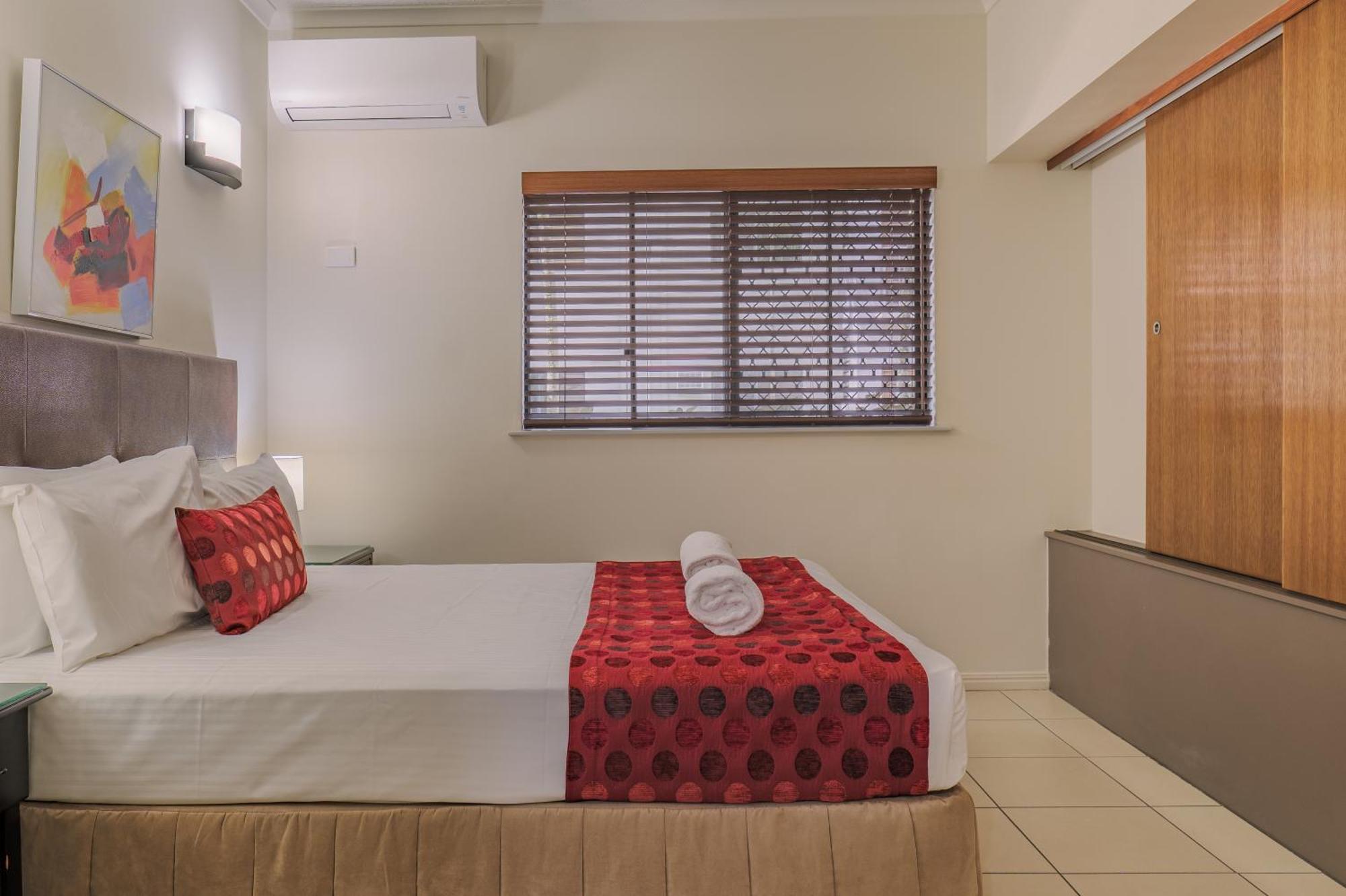 Southern Cross Atrium Apartments Кернс Стая снимка