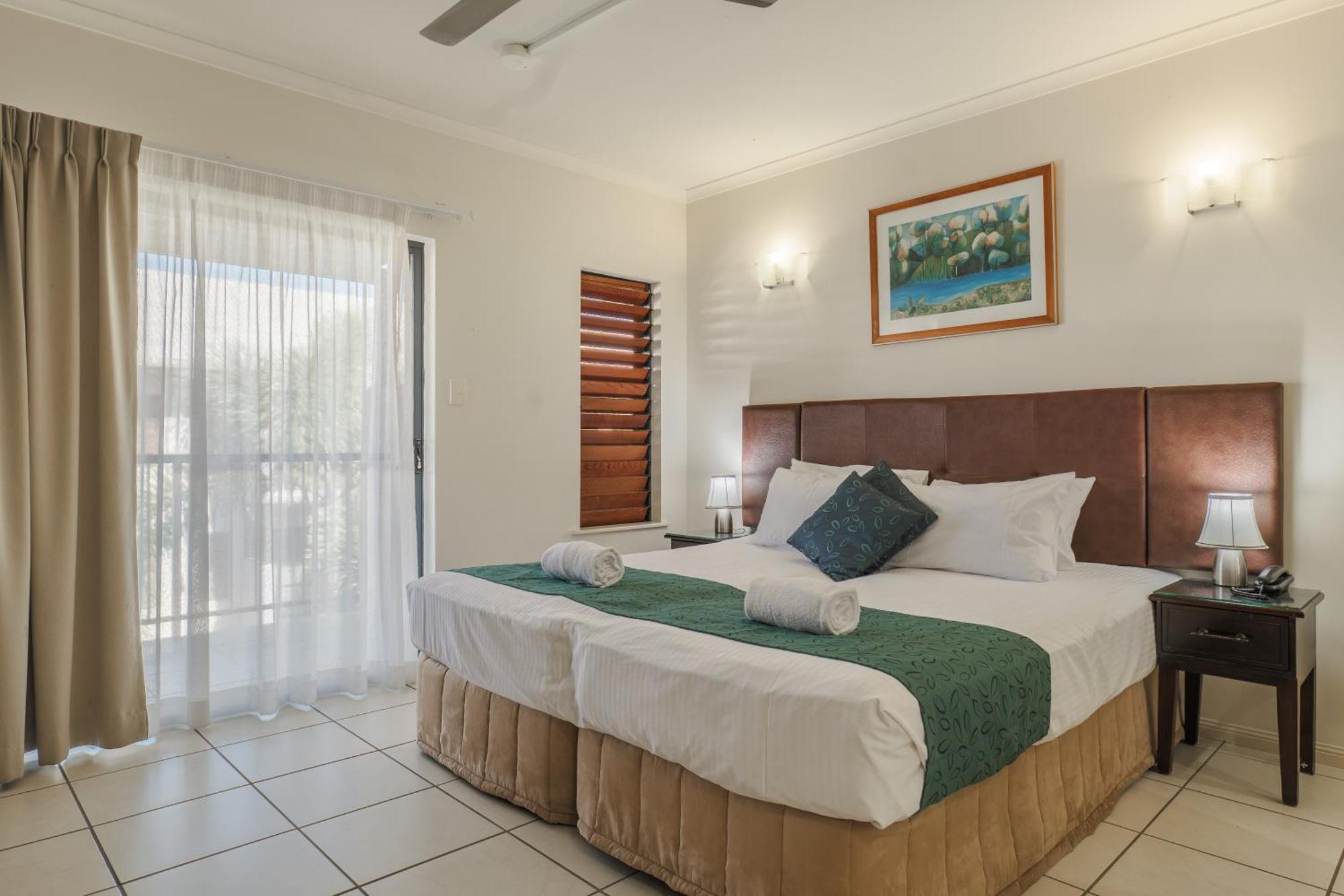 Southern Cross Atrium Apartments Кернс Стая снимка