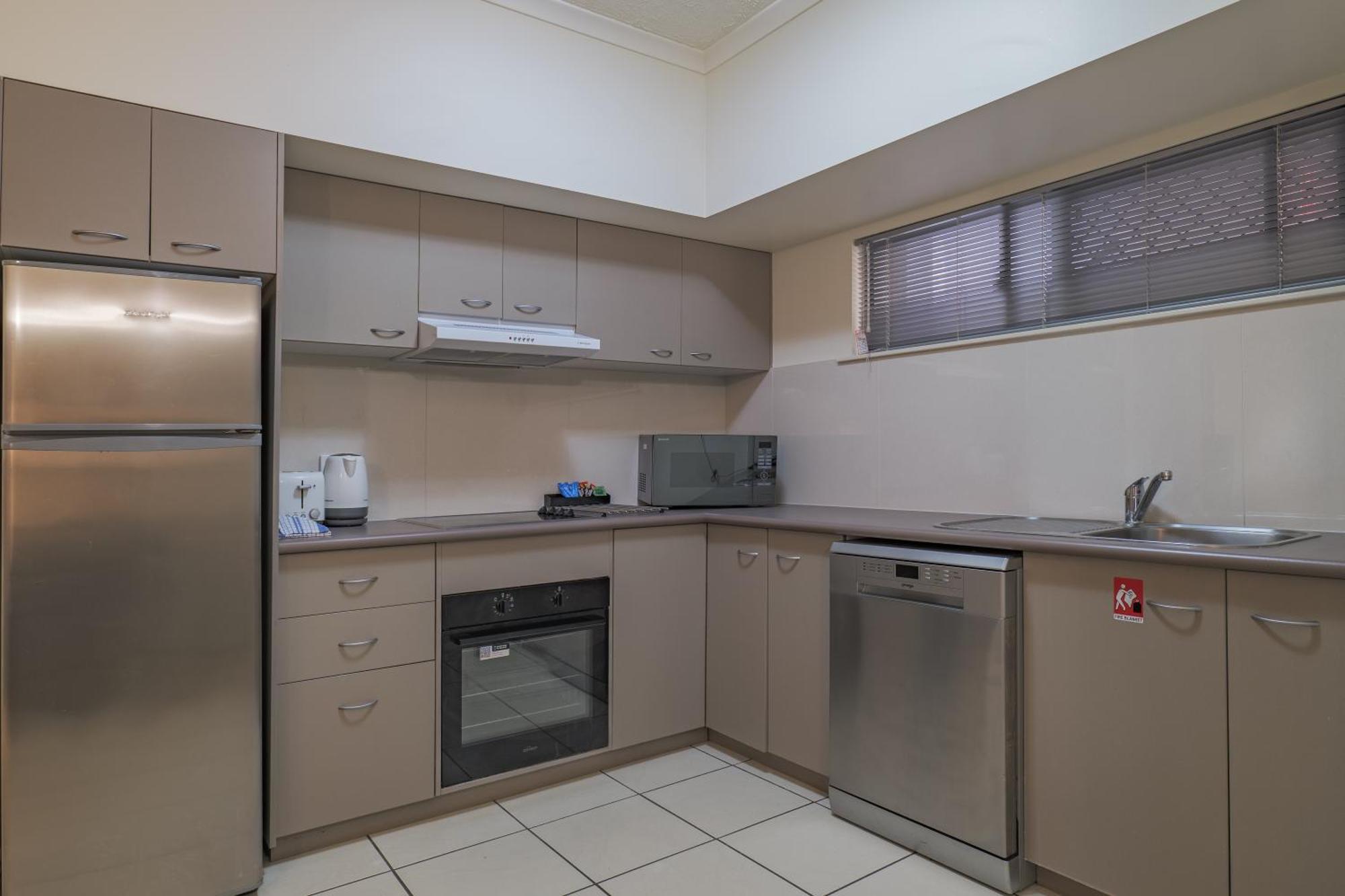 Southern Cross Atrium Apartments Кернс Стая снимка